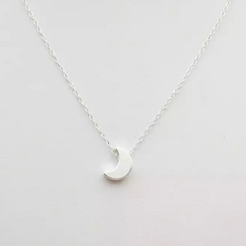 𝅺!!LAST ONE!! Silver Tone Crescent Moon Chain Necklace